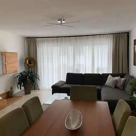 Moderne Ferienwohnung In Bester Lage! *